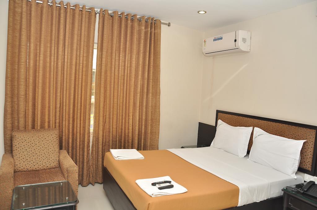 City Home Chennai Bagian luar foto